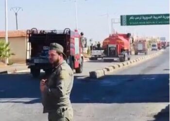 بتوجيهات ملكية فرق إطفاء أردنية تشارك في إخماد حرائق سوريا