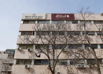 تعميم يطالب البلديات بالالتزام في الإعلان بالصحف الأكثر انتشارًا
