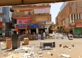 بعد خسائر بملايين الدولارات.. شارع الحرية بالخرطوم يستعيد نشاطه