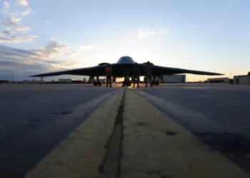 واشنطن تدرس تسليح إسرائيل بـ قاذفات الشبح  B-2 وقنابل GBU-57