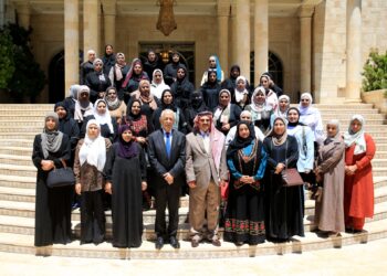 العيسوي يلتقي وفدًا من سيدات ماعين