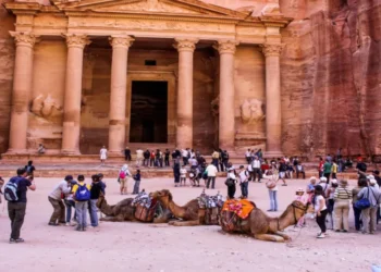 انقطاع شبه كامل للسياحة في الأردن بسبب العدوان على غزة