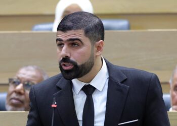 النيابة العامة تستدعي أشخاصاً بينهم النائب اربيحات لتلقيهم أموالاً عبر “كليك” بشكل مخالف للقانون