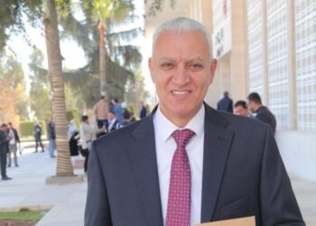 العموش يتبنى مذكرة للتعيين من مخزون ديوان الخدمة حسب الاقدمية