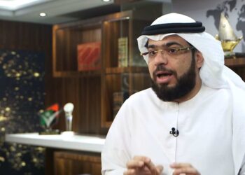 وسيم يوسف يرد بسخرية على اتهامه بـ شراء كلية شيكا