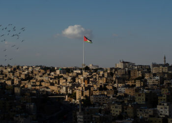 الدراسات الاستراتيجية: غالبية الأردنيين متفائلون بمسار الدولة والبطالة تتصدر قائمة الأولويات
