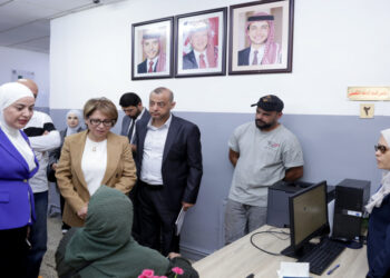 بني مصطفى والبلبيسي تجريان زيارات مفاجئة لمكاتب المعونة