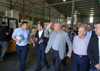 وزير الطاقة يفتتح أول محطة للتسخين الصناعي بالطاقة الشمسية في الأردن
