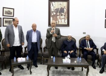 مندوبا عن الملك وولي العهد. العيسوي يعزي بني عواد والجوارنة والديري وخير والعبابنة