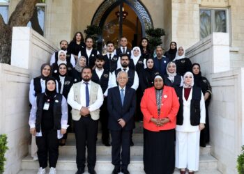 العيسوي يلتقي فعاليات مجتمعية وتطوعية
