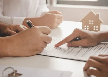 تلافيا للإرباك.. إطلاق تطبيق توفير موظف لتسهيل نقل الملكية