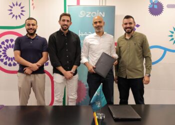 منصة زين تموّل فكرة ليفلكس “LeafleX” بـ15 ألف دينار ودعم لوجستي لمدة عام