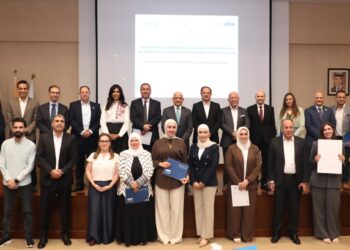 تخريج دورتي الموارد البشرية واللوجستيات في الجامعة الألمانية بالتعاون مع تجارة عمّان