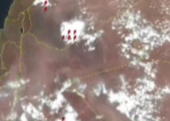 غيوم رعدية وأمطار متوقعة والأرصاد تحذر من الغبار وتدني الرؤية الأفقية