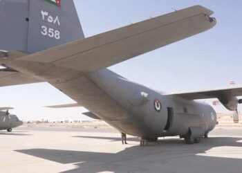 الأردن يواصل إيصال المساعدات إلى غزة عبر إنزالات جوية جديدة