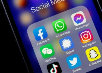 الجمارك تحذر من صفحات تدعي مزادات عبر روابط وهمية ورسائل احتيالية