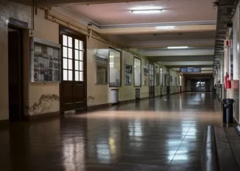 الهيئات التدريسية في المدارس الحكومية تبدأ دوامها الأحد