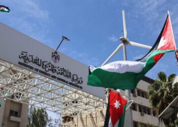 الطاقة الأردنية تؤكد جاهزيتها لتصدير الكهرباء إلى سوريا