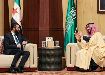 السعودية تطلق حزمة مشاريع لإعادة تأهيل البنية التحتية في سوريا