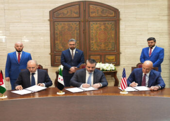 الصفدي والشيباني وبارك يوقعون على خارطة طريق لحل الأزمة في السويداء