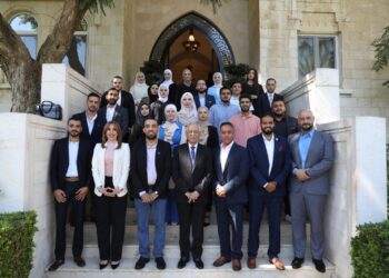 العيسوي يلتقي وفداً شبابياً من محافظتي العاصمة والزرقاء