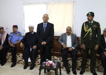 مندوبا عن الملك وولي العهد. العيسوي يعزي عشيرتي العكور والتميمي