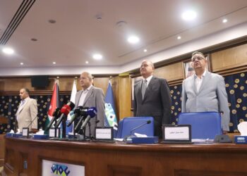 إشهار كتاب “حين يصمت السلاح… تبدأ القصة” للعقيد المتقاعد الخطيب