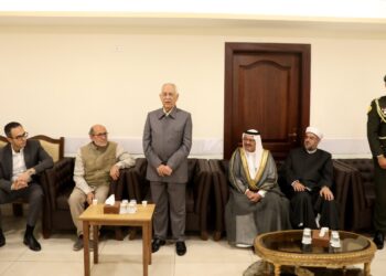 مندوبا عن الملك وولي العهد. العيسوي يعزي آل ياغي