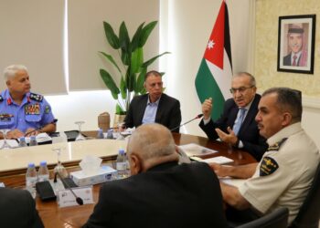 وزير الأشغال: الحكومة تمضي قدمًا بتطوير المراكز الحدودية وفق أعلى المعايير العالمية