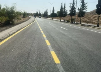 الأشغال تستكمل صيانة جزء من شارع السلام بين الأغوار الشمالية وإربد