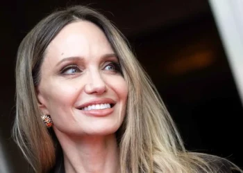 أنجلينا جولي تحضر مهرجان سان سيباستيان وتنافس على الجائزة الكبرى