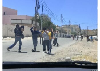 محافظ جرش: إجراءات حازمة لمواجهة التسكع أمام المدارس