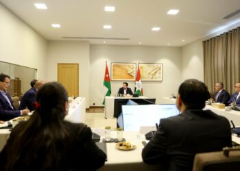 ولي العهد يوجه إلى بحث استخدام التكنولوجيا لمعالجة الازدحامات المرورية