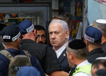 من موقع هجوم القدس .. نتنياهو يتوعد غزة والضفة وإيران