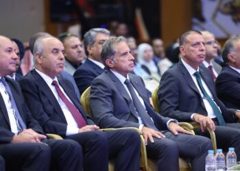 رئيس الوزراء يرعى حفل التكريم السنوي للمعلمين بمناسبة يوم المعلم العالمي