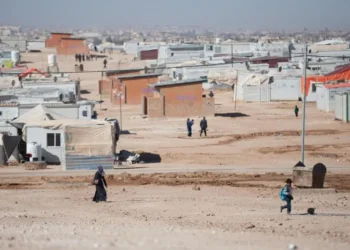 تراجع وتيرة عودة اللاجئين السوريين من الأردن إلى بلادهم
