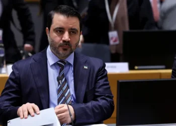 وزير خارجية سوريا في بيروت.. الموقوفون والحدود على الطاولة