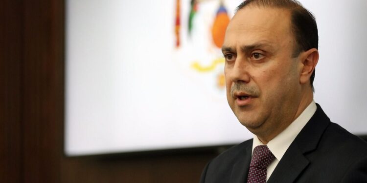 المومني: الحكومة لا تمس أموال صندوق استثمار أموال الضمان