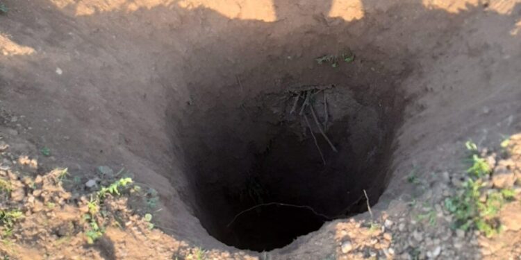 وفاة شخصين إثر محاصرتهم داخل بئر مياه في اربد