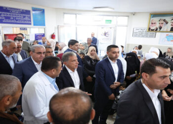 حسان يوجه بتوسعة أقسام مركز صحي خريبة السوق الشامل
