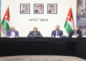 رئيس الوزراء يكشف عن مشاريع كبرى في العاصمة عمان