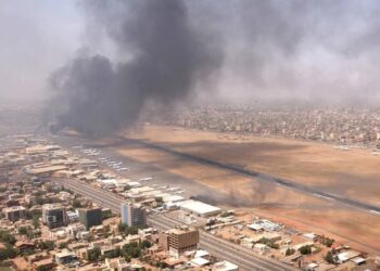 طائرات مسيّرة تضرب منطقة مطار الخرطوم قبل إعادة افتتاحه