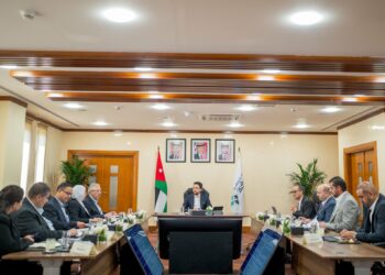 ولي العهد يؤكد أهمية تسهيل إجراءات الاستثمار في العقبة