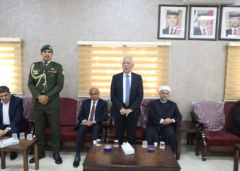 مندوبا عن الملك وولي العهد. العيسوي يعزي عشائر الفراية والزيادين والمعايطة