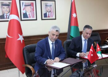 الأردن وتركيا يتفقان على مشاريع مشتركة وتبادل خبرات في القطاعات الغذائية والصناعية