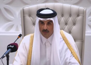 أمير قطر يدين خرق إسرائيل لوقف إطلاق النار ويؤكد دور الدوحة بالوساطات
