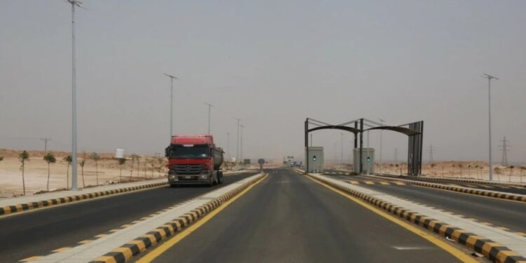 الأشغال تحدد رسوم استخدام طريق الحرانة – العمري المدفوع