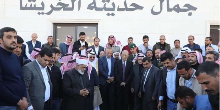 العيسوي يشارك في تشييع جثمان الوزير الأسبق جمال الخريشا