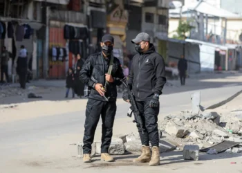 حماس تعيد بسط سيطرتها على غزة وواشنطن تجدد: لن يكون لها دور في الحكم