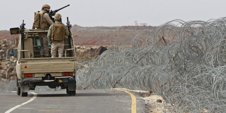 الجيش يحبط محاولتي تسلل وتهريب مواد مخدرة على الواجهة الشمالية